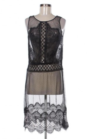 Šaty  Oysho, Velikost M, Barva Černá, Cena  608,00 Kč