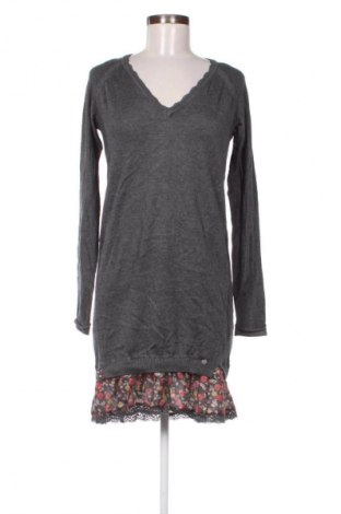 Šaty  Pepe Jeans, Velikost M, Barva Vícebarevné, Cena  1 039,00 Kč