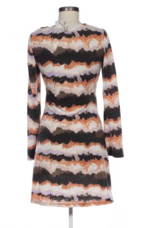 Šaty  Pieces, Veľkosť M, Farba Viacfarebná, Cena  31,68 €