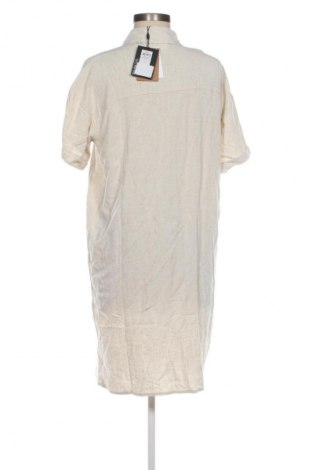 Kleid Pieces, Größe S, Farbe Beige, Preis 51,99 €