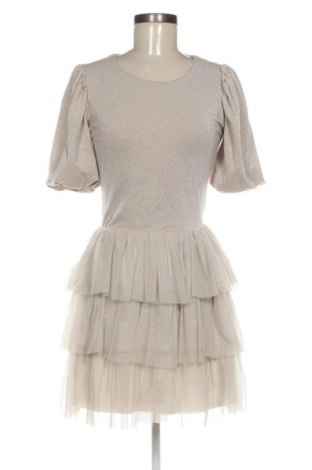 Рокля Please, Размер M, Цвят Бежов, Цена 97,99 лв.