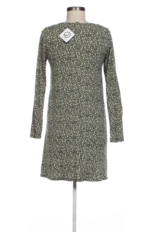 Sukienka Pull&Bear, Rozmiar S, Kolor Kolorowy, Cena 89,98 zł