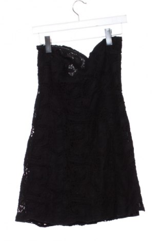 Šaty  Reserved, Velikost L, Barva Černá, Cena  787,00 Kč