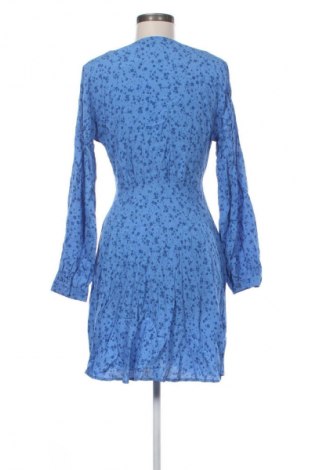 Kleid Reserved, Größe M, Farbe Mehrfarbig, Preis € 25,00