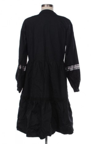 Kleid Reserved, Größe M, Farbe Schwarz, Preis 19,95 €