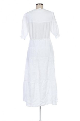 Рокля Reserved, Размер XL, Цвят Бял, Цена 39,00 лв.