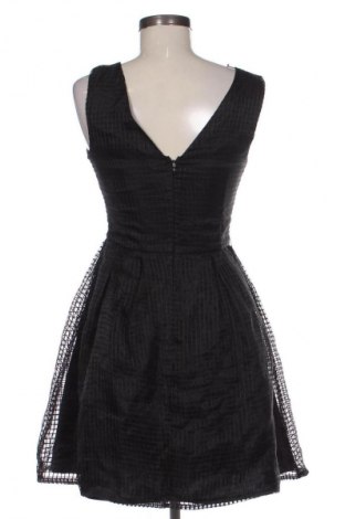 Kleid Reserved, Größe S, Farbe Schwarz, Preis 31,71 €