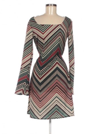 Šaty  Rinascimento, Velikost M, Barva Vícebarevné, Cena  1 038,00 Kč