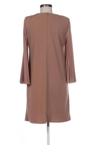 Sukienka Rinascimento, Rozmiar M, Kolor Brązowy, Cena 188,51 zł