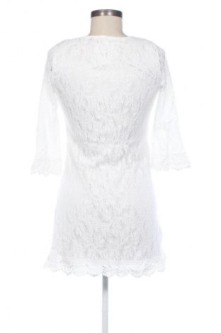 Рокля Rose Bud, Размер S, Цвят Екрю, Цена 39,00 лв.