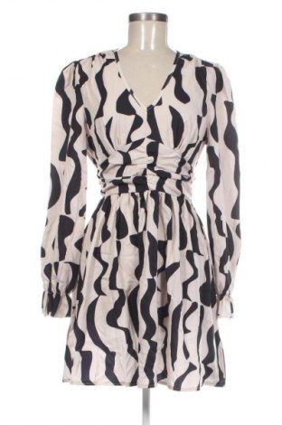 Šaty  SHEIN, Veľkosť M, Farba Viacfarebná, Cena  8,95 €