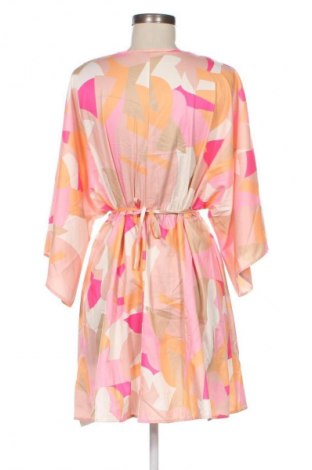Рокля SHEIN, Размер M, Цвят Многоцветен, Цена 39,14 лв.