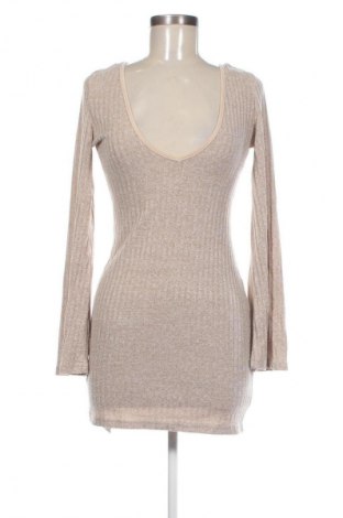 Rochie SHEIN, Mărime M, Culoare Bej, Preț 36,99 Lei