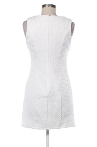 Kleid SHEIN, Größe M, Farbe Weiß, Preis € 25,30