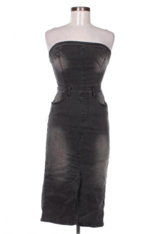 Рокля SHEIN, Размер M, Цвят Черен, Цена 62,00 лв.