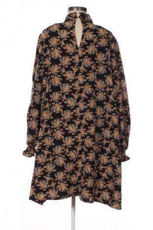 Kleid SHEIN, Größe 3XL, Farbe Mehrfarbig, Preis € 13,99