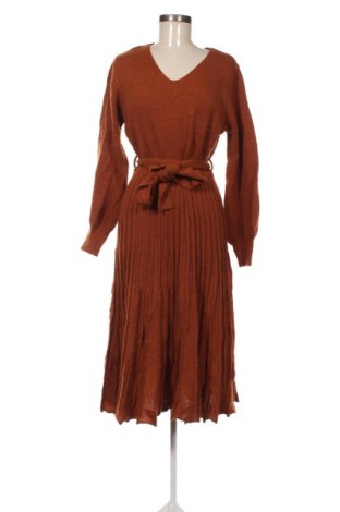 Рокля SHEIN, Размер M, Цвят Оранжев, Цена 22,99 лв.