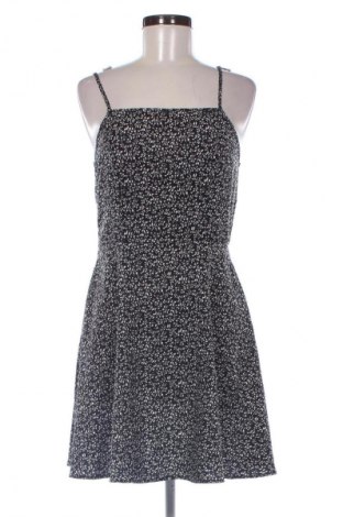 Рокля SHEIN, Размер M, Цвят Многоцветен, Цена 39,00 лв.