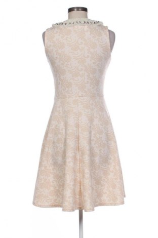 Kleid Savida, Größe M, Farbe Mehrfarbig, Preis 29,61 €