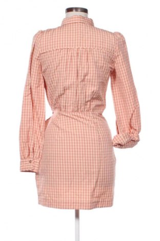 Рокля Sezane, Размер S, Цвят Многоцветен, Цена 130,00 лв.