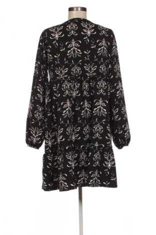 Kleid Sinsay, Größe M, Farbe Mehrfarbig, Preis € 7,99