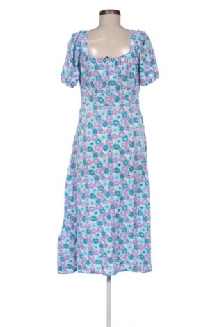 Рокля Sinsay, Размер M, Цвят Многоцветен, Цена 39,00 лв.