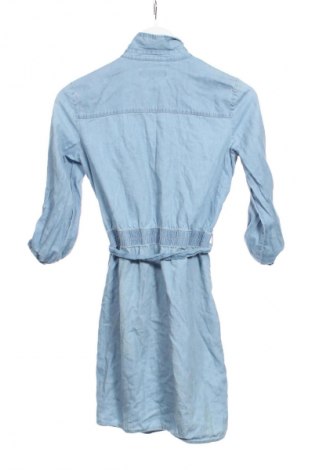 Рокля Sinsay, Размер XS, Цвят Син, Цена 48,00 лв.