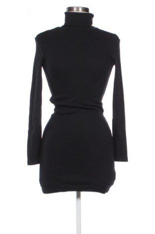 Šaty  Sinsay, Velikost XS, Barva Černá, Cena  494,00 Kč