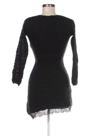 Φόρεμα Sisley, Μέγεθος M, Χρώμα Μαύρο, Τιμή 23,99 €