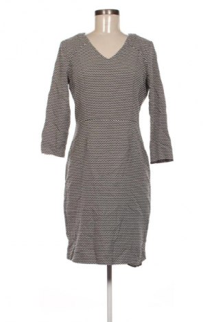 Рокля Sisley, Размер M, Цвят Многоцветен, Цена 16,87 €