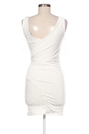 Šaty  Sisters Point, Veľkosť S, Farba Kremová, Cena  24,55 €