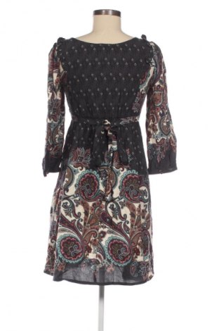 Šaty  Stradivarius, Velikost S, Barva Vícebarevné, Cena  926,00 Kč