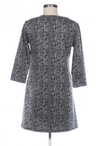 Φόρεμα Stradivarius, Μέγεθος L, Χρώμα Πολύχρωμο, Τιμή 20,00 €