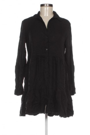 Sukienka Stradivarius, Rozmiar M, Kolor Czarny, Cena 47,99 zł