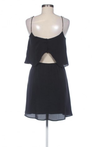 Φόρεμα Stradivarius, Μέγεθος S, Χρώμα Μαύρο, Τιμή 20,02 €