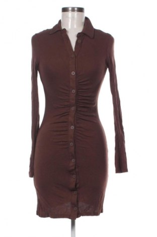 Rochie Stradivarius, Mărime S, Culoare Maro, Preț 126,00 Lei