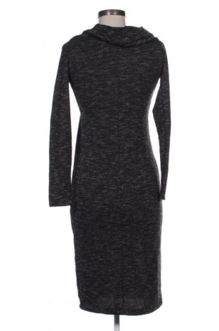 Rochie Stradivarius, Mărime L, Culoare Gri, Preț 102,63 Lei