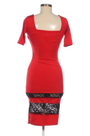 Рокля T.a.t.u., Размер XS, Цвят Червен, Цена 39,00 лв.