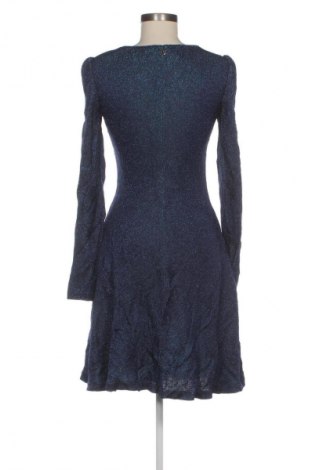 Рокля TWINSET, Размер S, Цвят Син, Цена 107,99 лв.