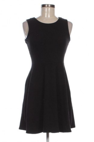 Рокля Tally Weijl, Размер M, Цвят Черен, Цена 39,03 лв.