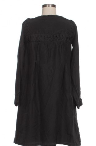 Šaty  Tine K Home, Velikost M, Barva Černá, Cena  1 038,00 Kč