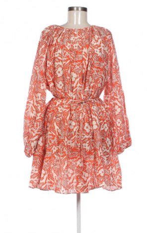 Рокля Tommy Hilfiger, Размер M, Цвят Многоцветен, Цена 153,38 €