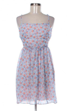 Рокля Trendyol, Размер M, Цвят Многоцветен, Цена 48,00 лв.