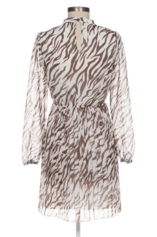 Sukienka Trendyol, Rozmiar S, Kolor Kolorowy, Cena 110,34 zł