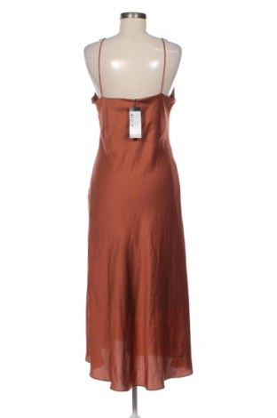 Rochie Trendyol, Mărime M, Culoare Maro, Preț 368,00 Lei