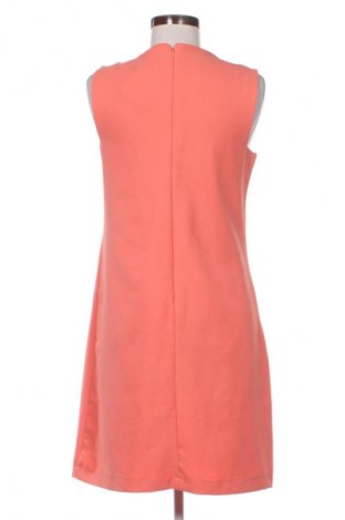 Рокля Trendyol, Размер M, Цвят Оранжев, Цена 48,00 лв.