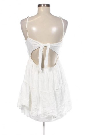 Ruha Unbranded, Méret M, Szín Fehér, Ár 6 819 Ft