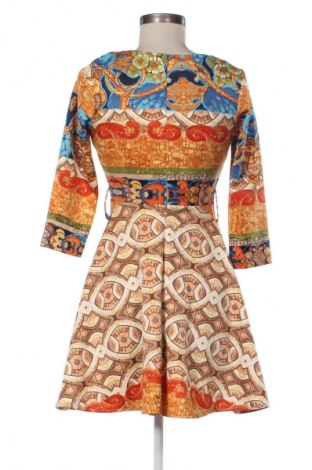Рокля Unbranded, Размер M, Цвят Многоцветен, Цена 39,14 лв.