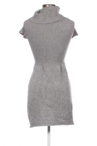 Рокля Unbranded, Размер S, Цвят Сив, Цена 18,99 лв.