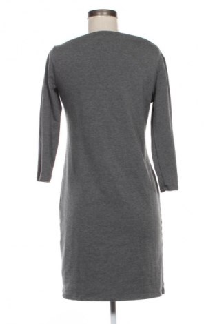 Рокля Unbranded, Размер S, Цвят Сив, Цена 39,03 лв.